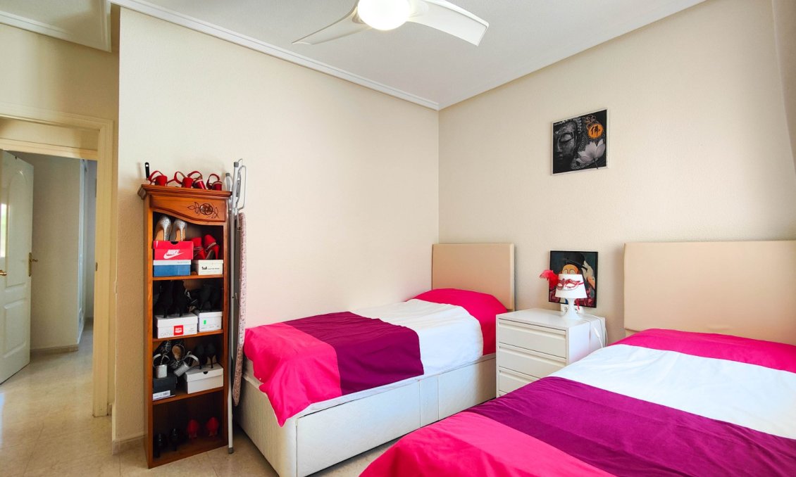 Resale - Villa -
Ciudad Quesada - Costa Blanca