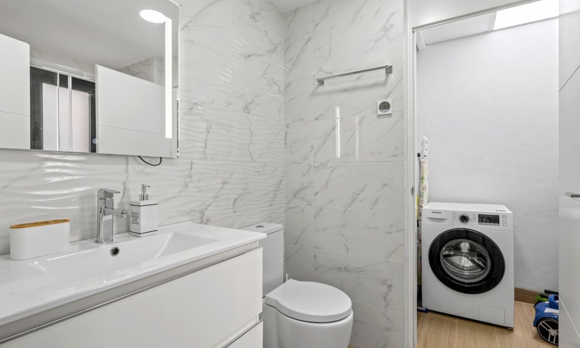 Resale - Apartment -
Orihuela Costa - Costa Blanca