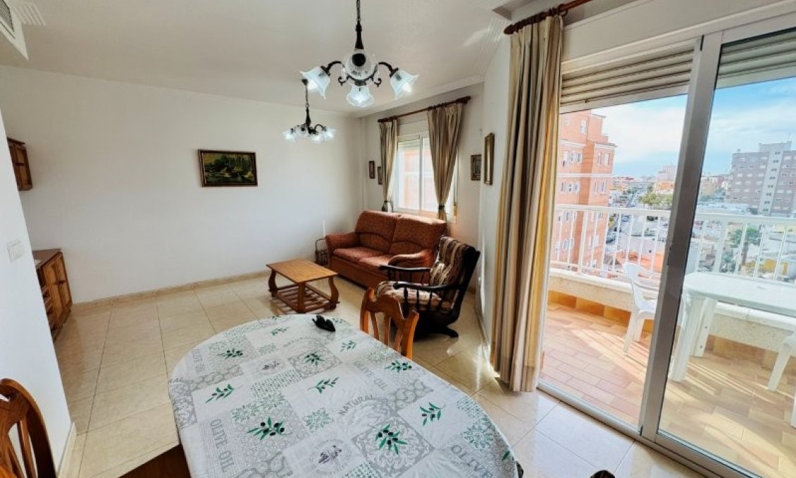 Resale - Apartment -
Torrevieja - Costa Blanca