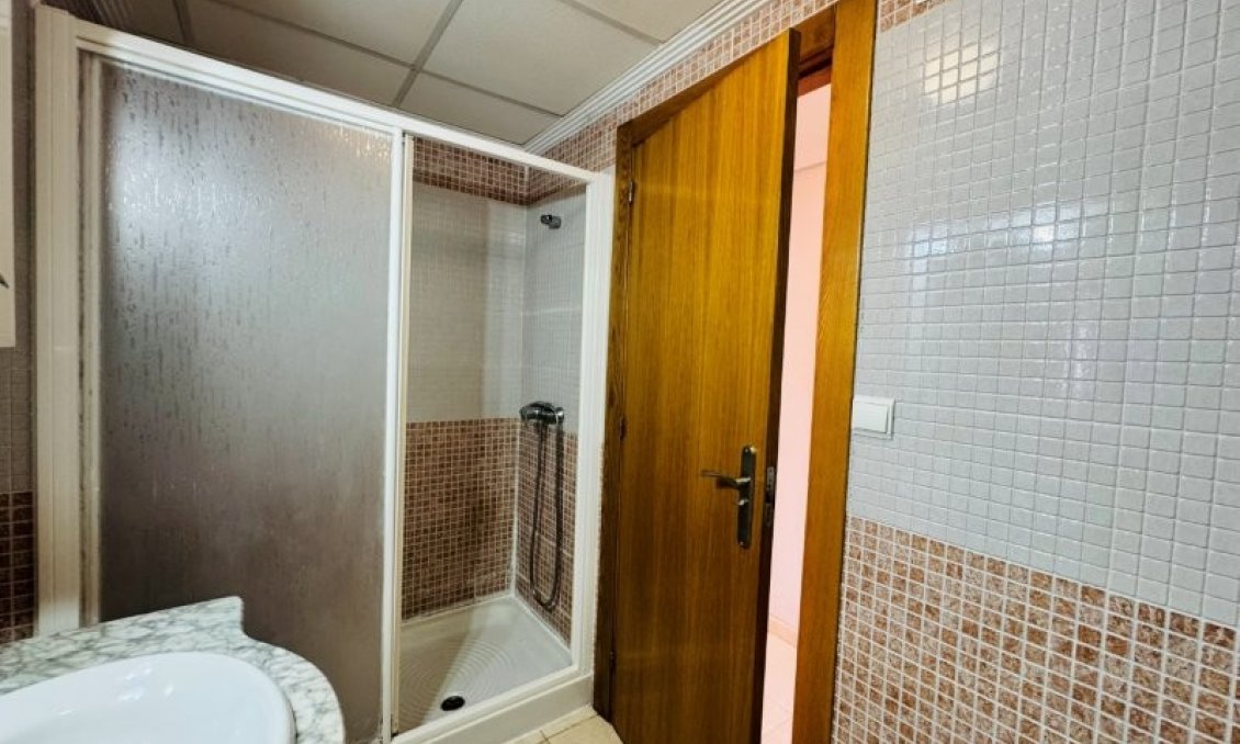 Resale - Apartment -
Torrevieja - Costa Blanca