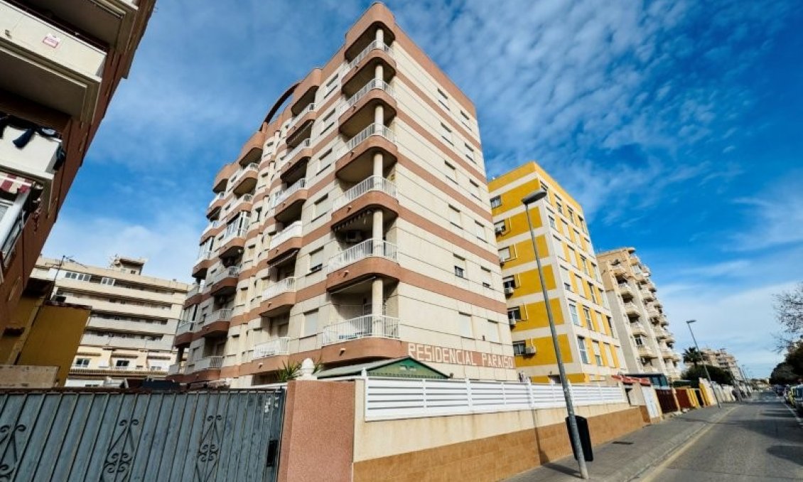 Resale - Apartment -
Torrevieja - Costa Blanca