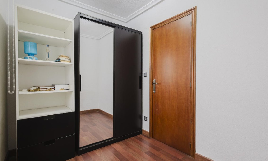 Segunda mano - Apartamento -
Torrevieja - Costa Blanca