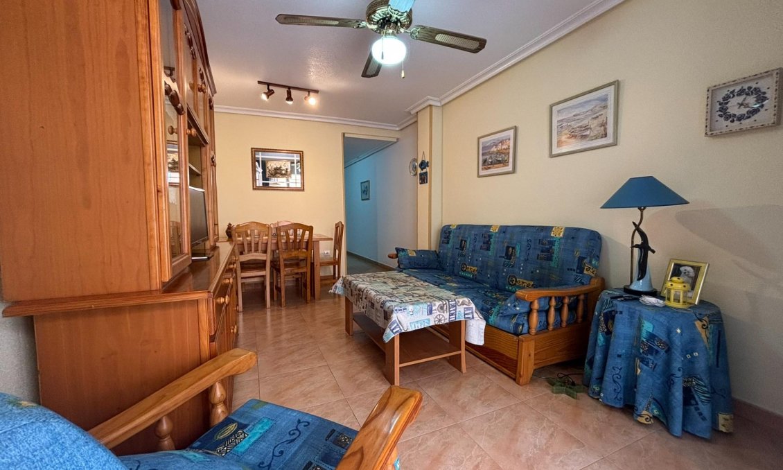 Resale - Apartment -
Torrevieja - Playa de los Locos