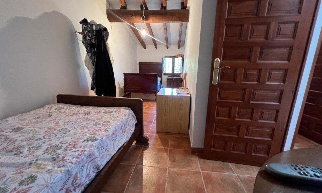 Segunda mano - Town House -
Pinoso - Inland