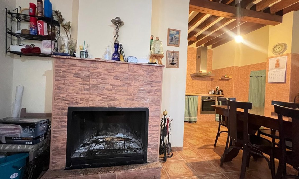 Segunda mano - Town House -
Pinoso - Inland