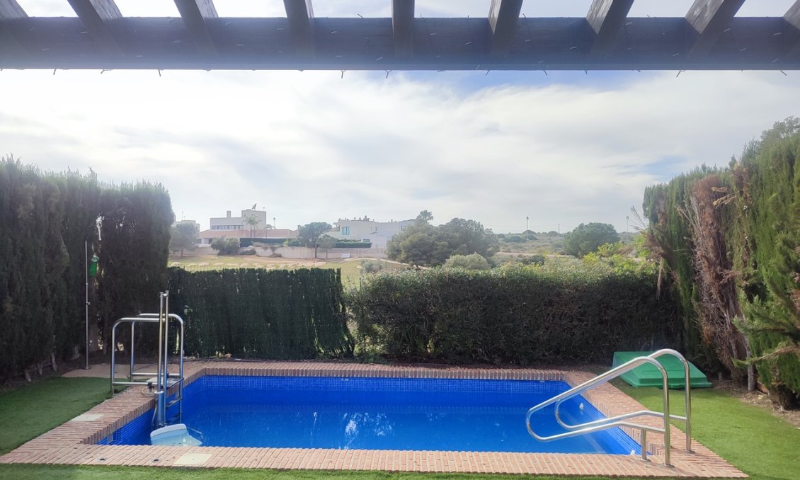 Revente - Villa -
Peraleja Golf - Inland