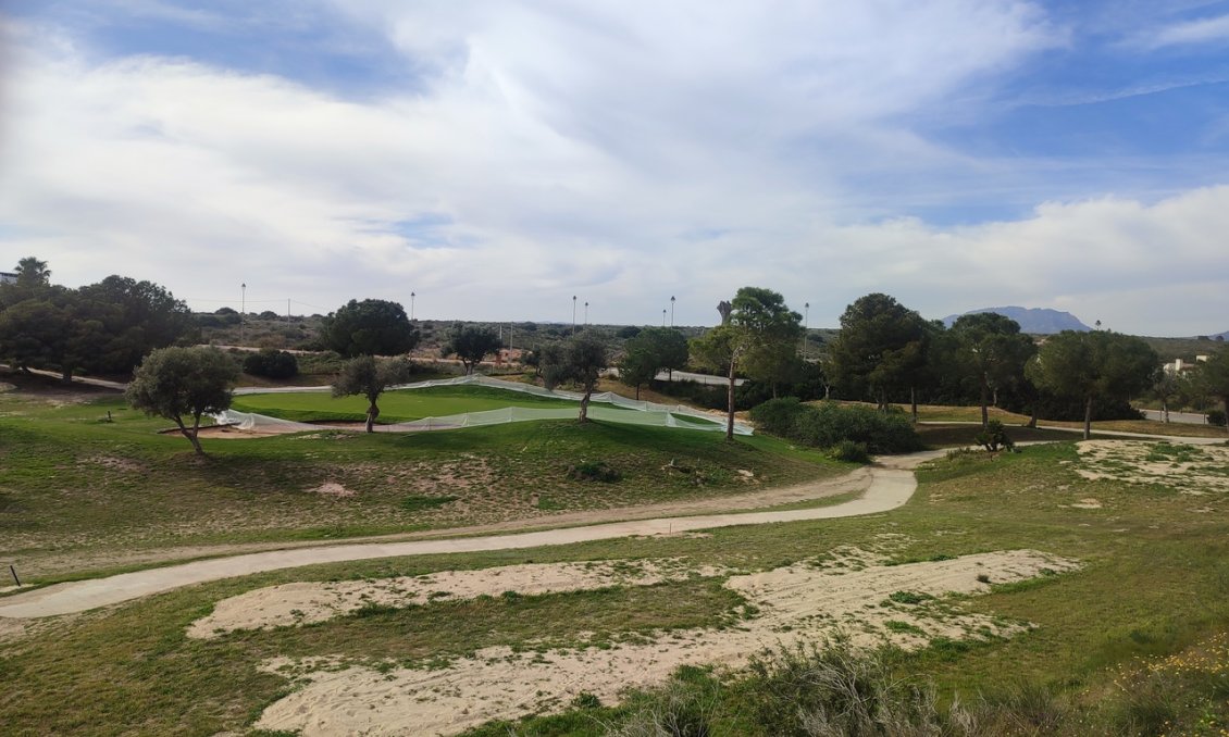 Revente - Villa -
Peraleja Golf - Inland