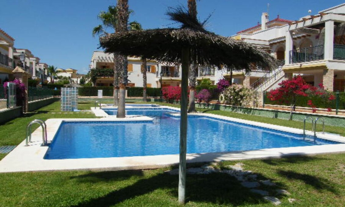 Revânzare - Apartament -
Daya Vieja - Costa Blanca