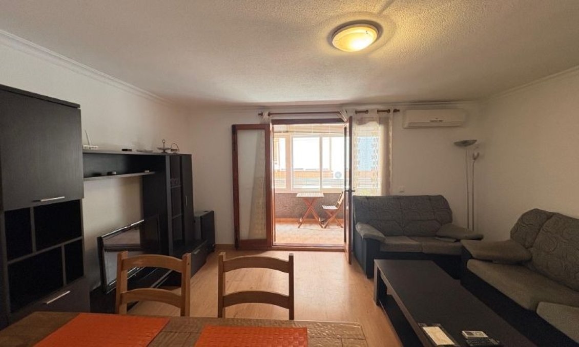 Használt Ingatlanok - Apartman -
Torrevieja - Costa Blanca
