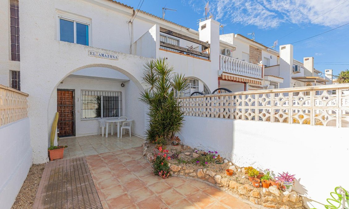 Revânzare - Town House -
Torrevieja - Calas Blanca