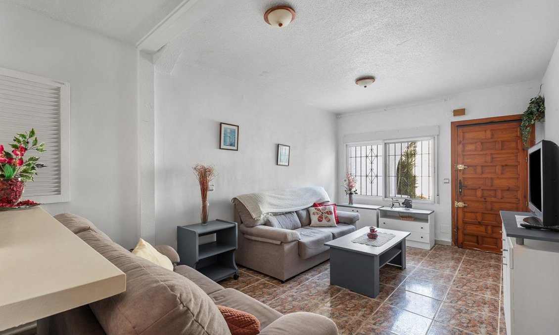 Revânzare - Town House -
Torrevieja - Calas Blanca