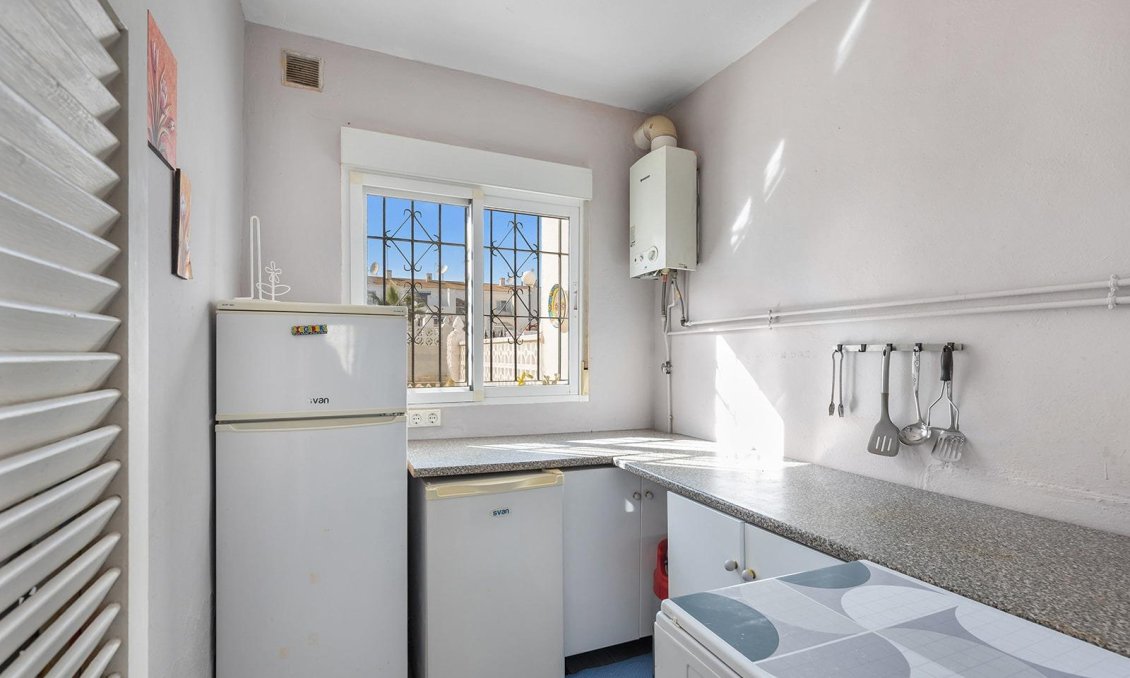 Revânzare - Town House -
Torrevieja - Calas Blanca