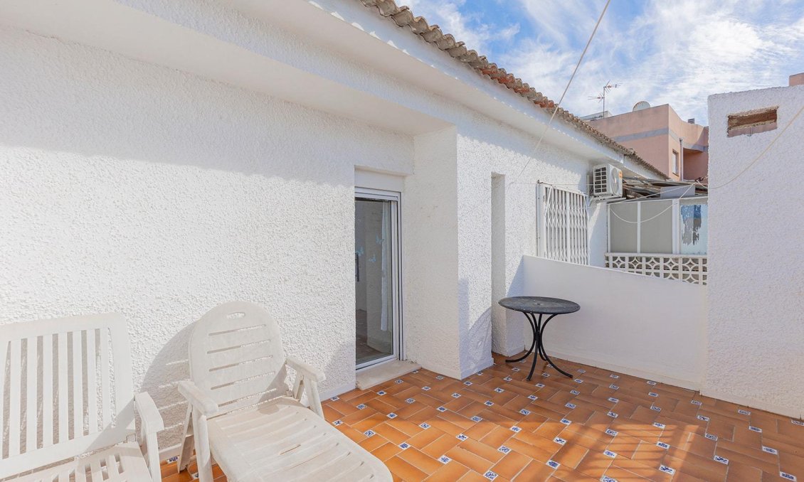 Revânzare - Town House -
Torrevieja - Calas Blanca