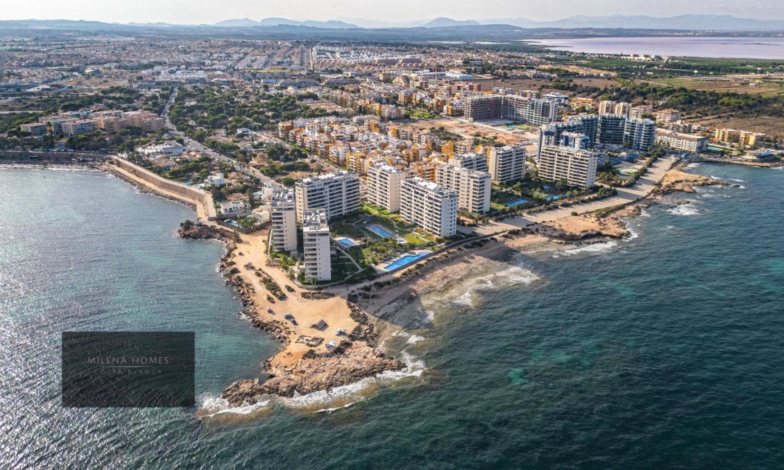 Segunda mano - Apartamento -
Torrevieja - Punta Prima