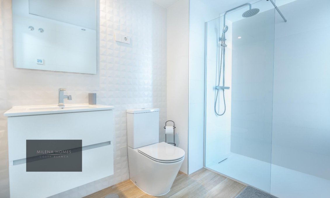 Segunda mano - Apartamento -
Torrevieja - Punta Prima