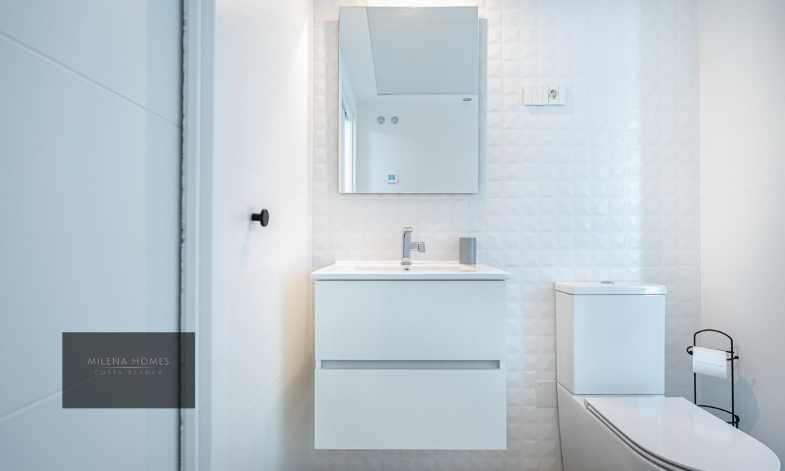 Segunda mano - Apartamento -
Torrevieja - Punta Prima