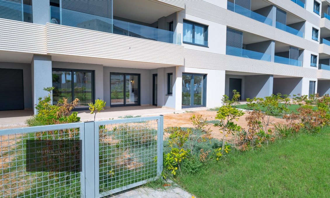 Segunda mano - Apartamento -
Torrevieja - Punta Prima