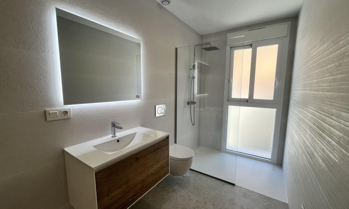 Segunda mano - Apartamento -
Torrevieja - Torreblanca