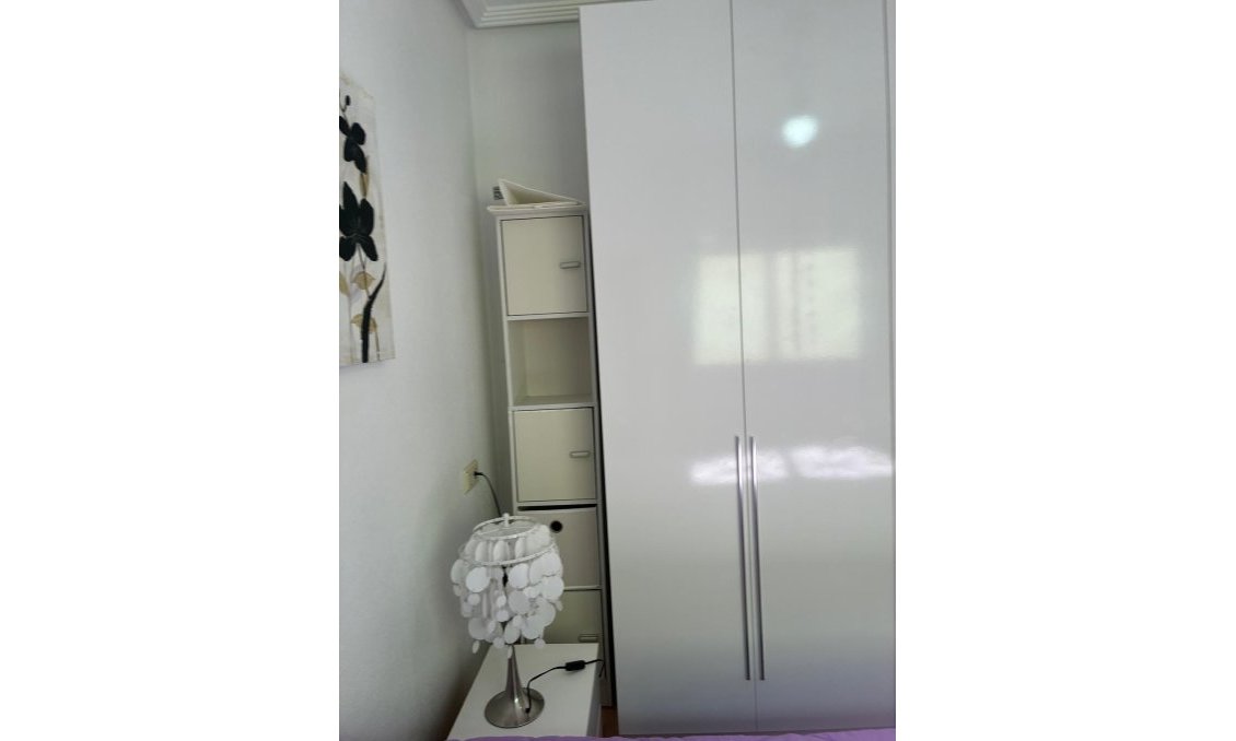 Resale - Bungalow -
Orihuela Costa - Los Almendros-la Florida