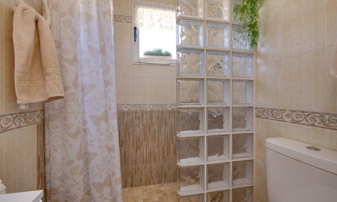 Segunda mano - Bungalow -
Torrevieja - El Molino