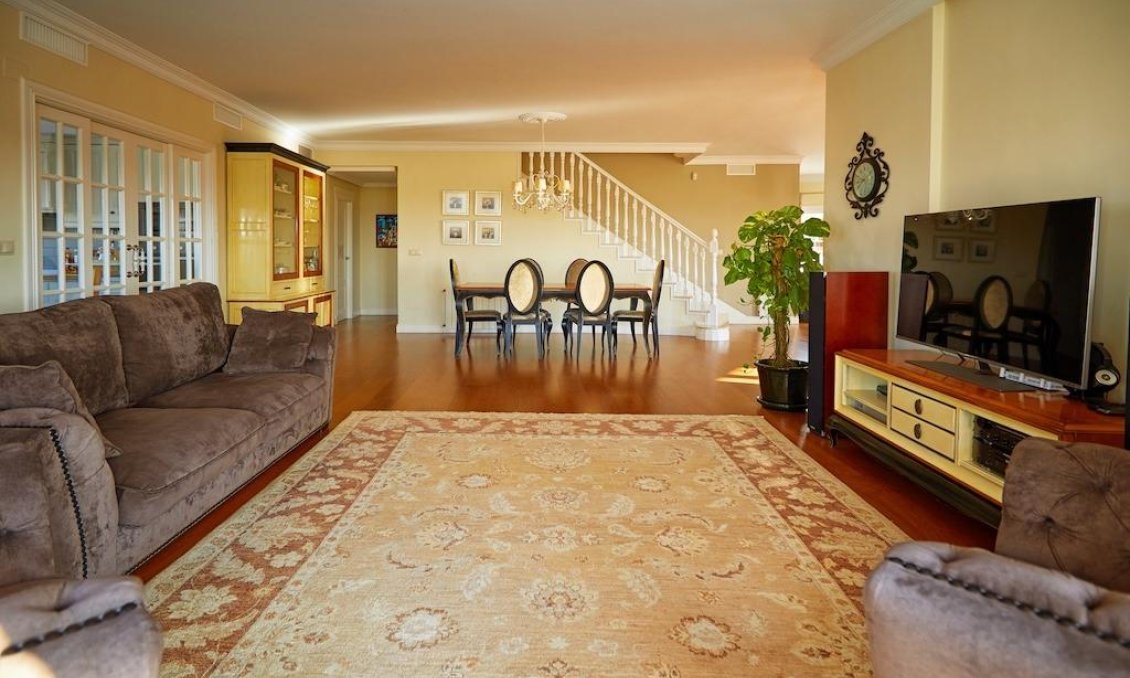 Resale - Villa -
Rojales - Inland