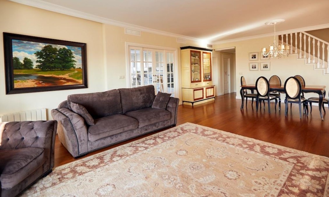 Resale - Villa -
Rojales - Inland