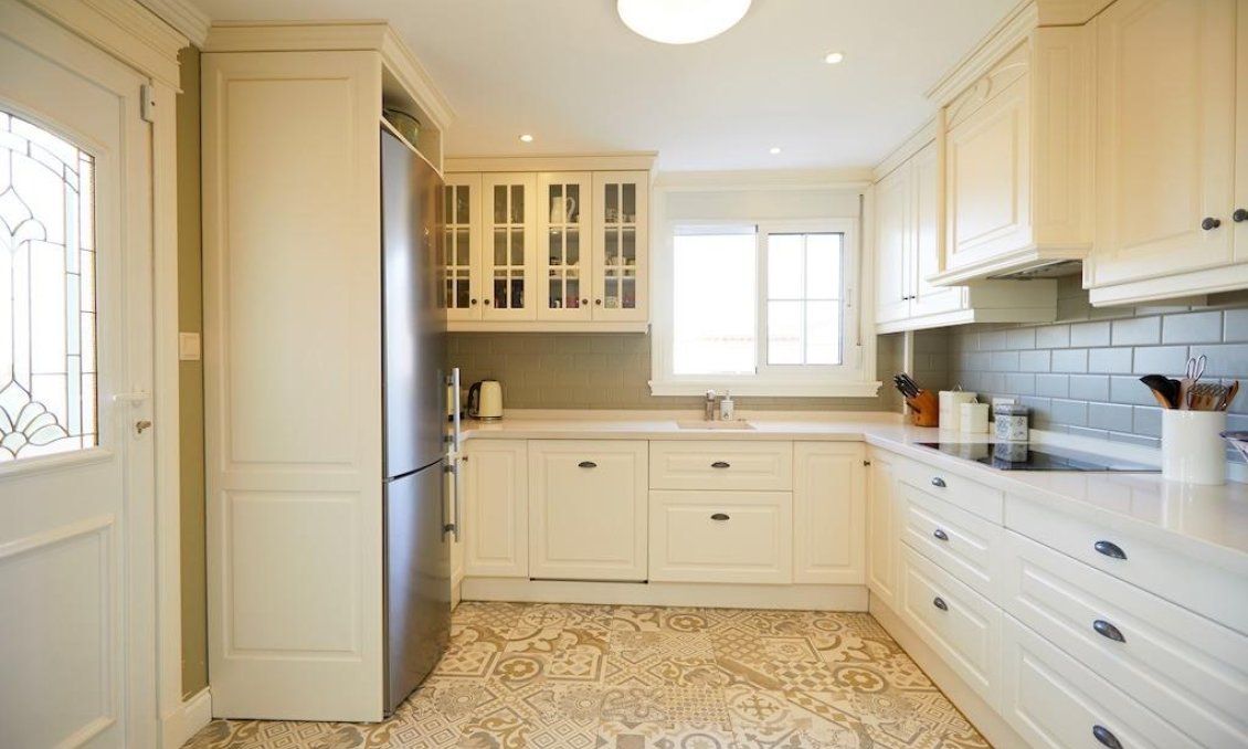 Resale - Villa -
Rojales - Inland