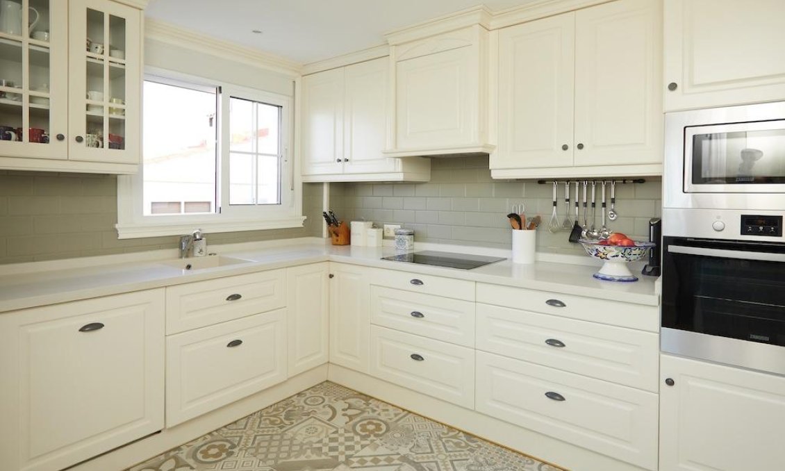 Resale - Villa -
Rojales - Inland