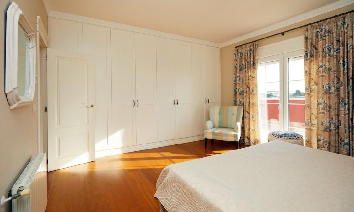 Resale - Villa -
Rojales - Inland