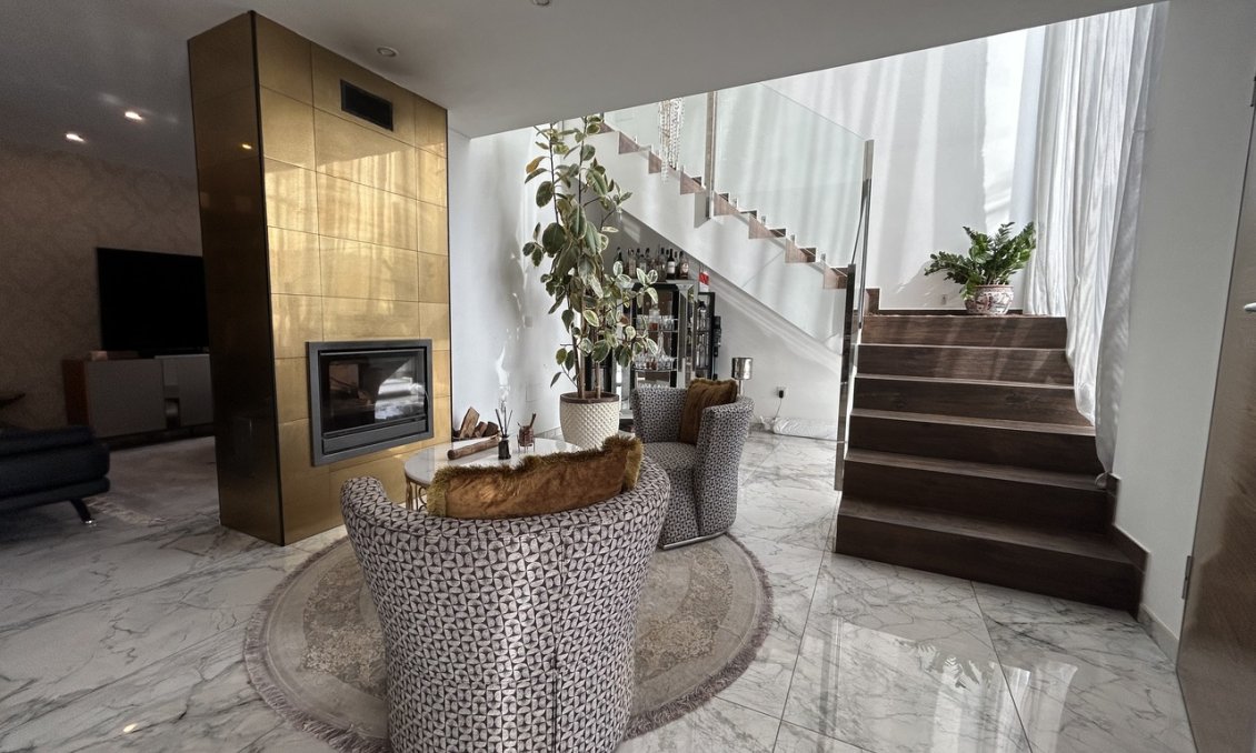 Resale - Villa -
Los Balcones - Costa Blanca