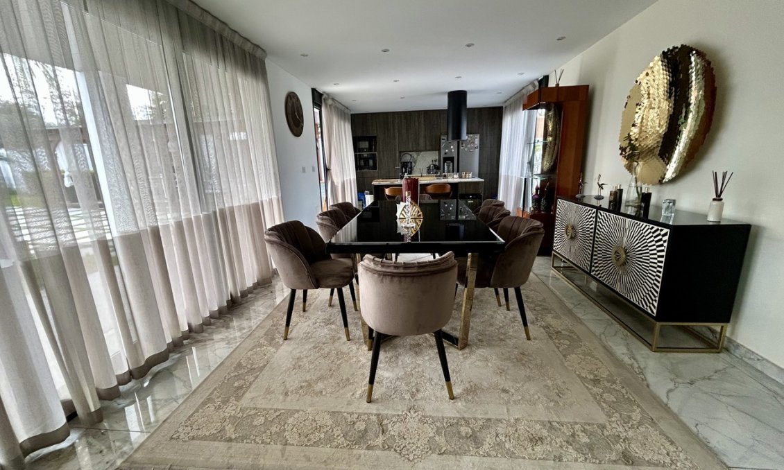 Resale - Villa -
Los Balcones - Costa Blanca