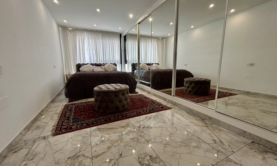 Resale - Villa -
Los Balcones - Costa Blanca