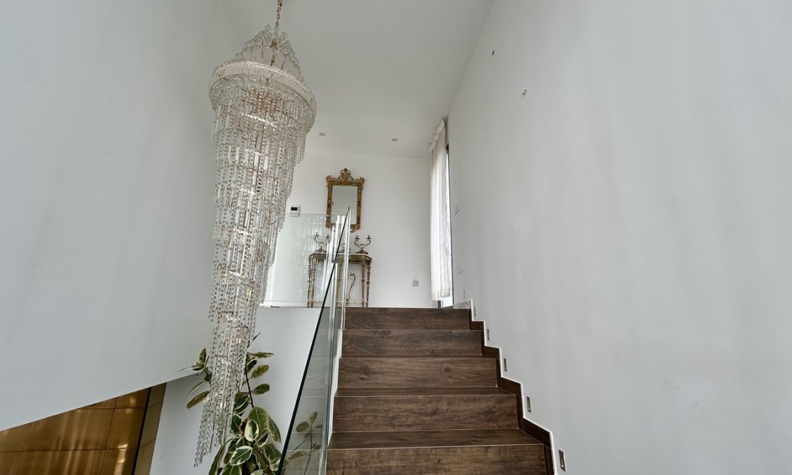 Resale - Villa -
Los Balcones - Costa Blanca