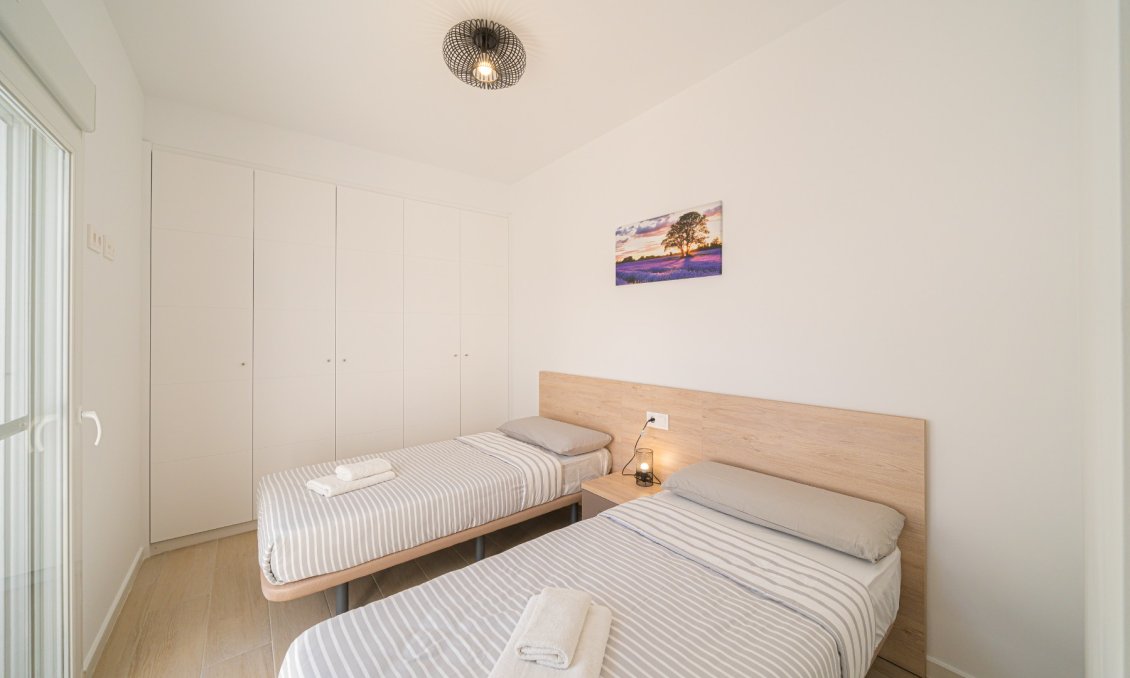 Resale - Villa -
Avileses - Inland