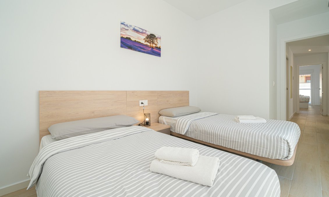 Resale - Villa -
Avileses - Inland