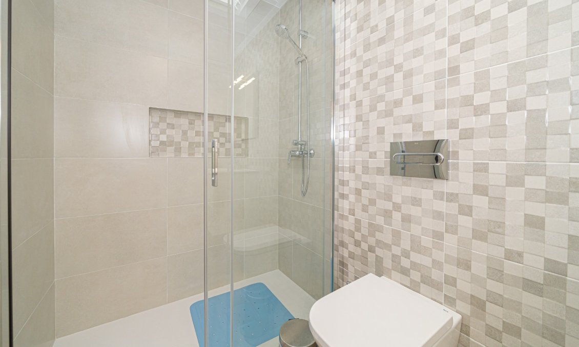 Resale - Villa -
Avileses - Inland