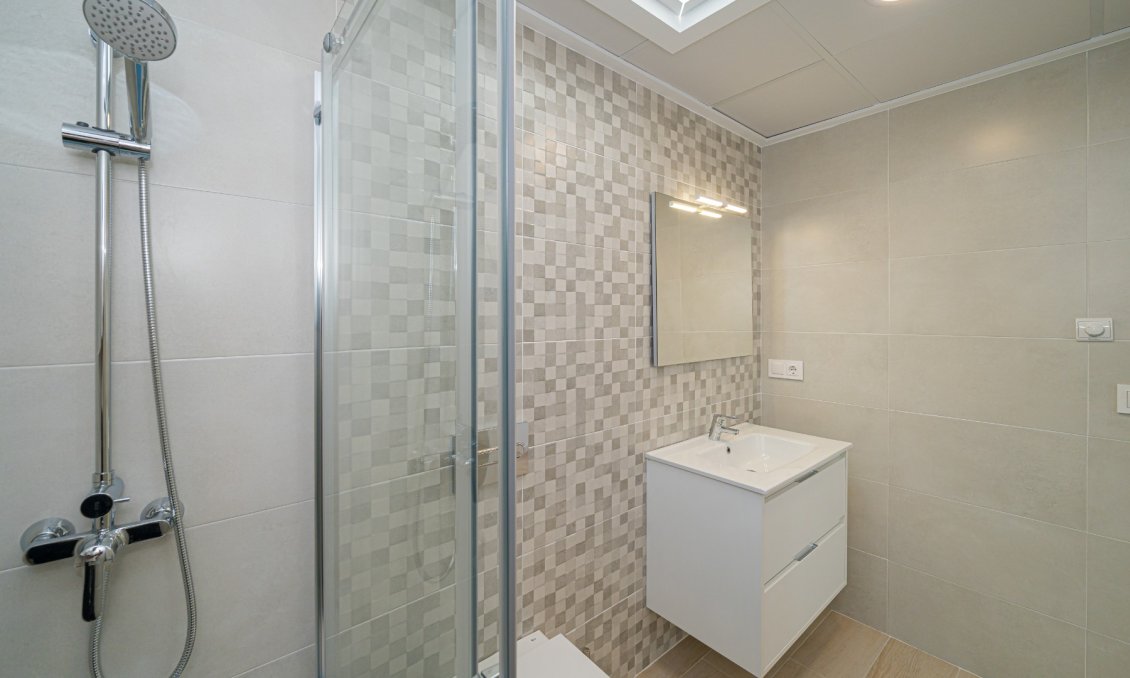 Resale - Villa -
Avileses - Inland