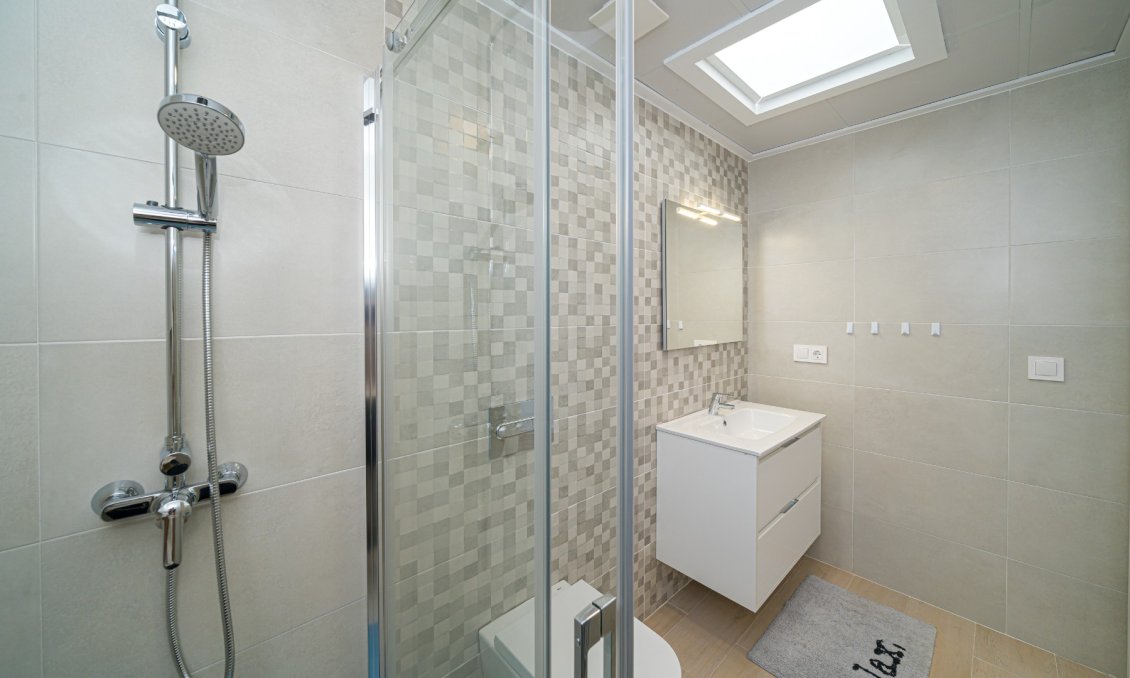 Resale - Villa -
Avileses - Inland