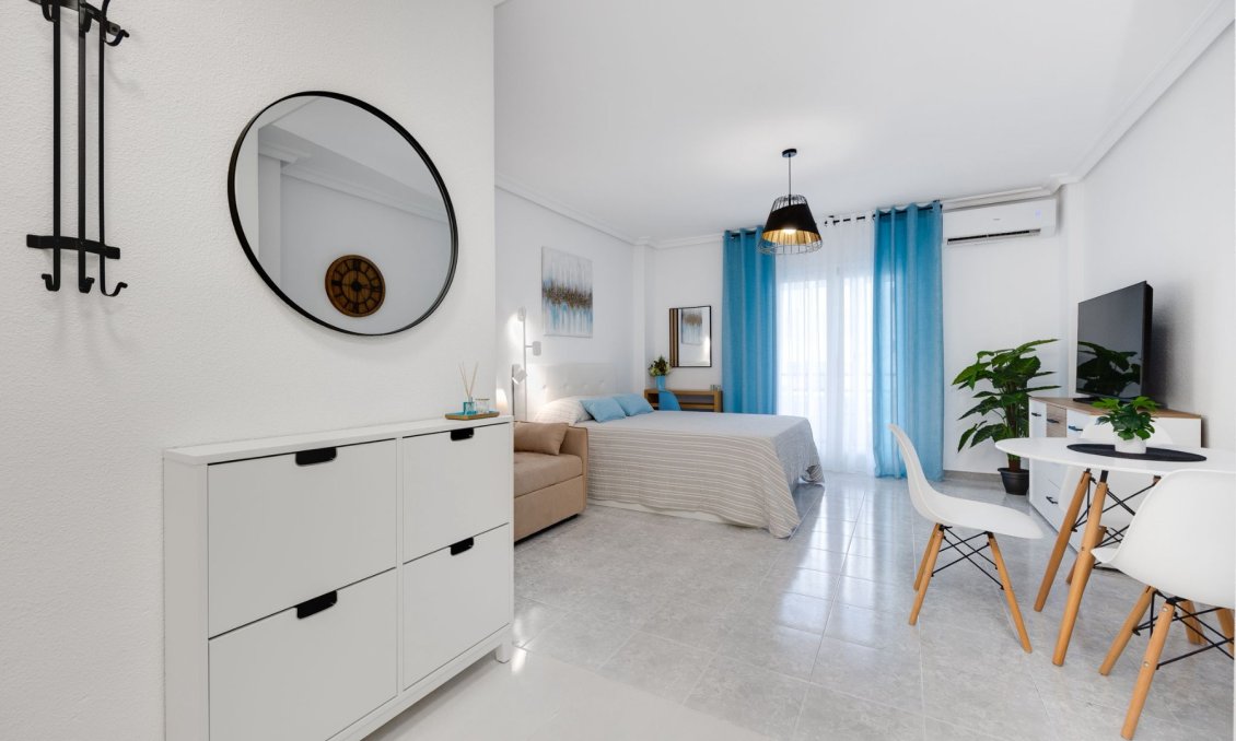 Használt Ingatlanok - Apartman -
Torrevieja - Costa Blanca