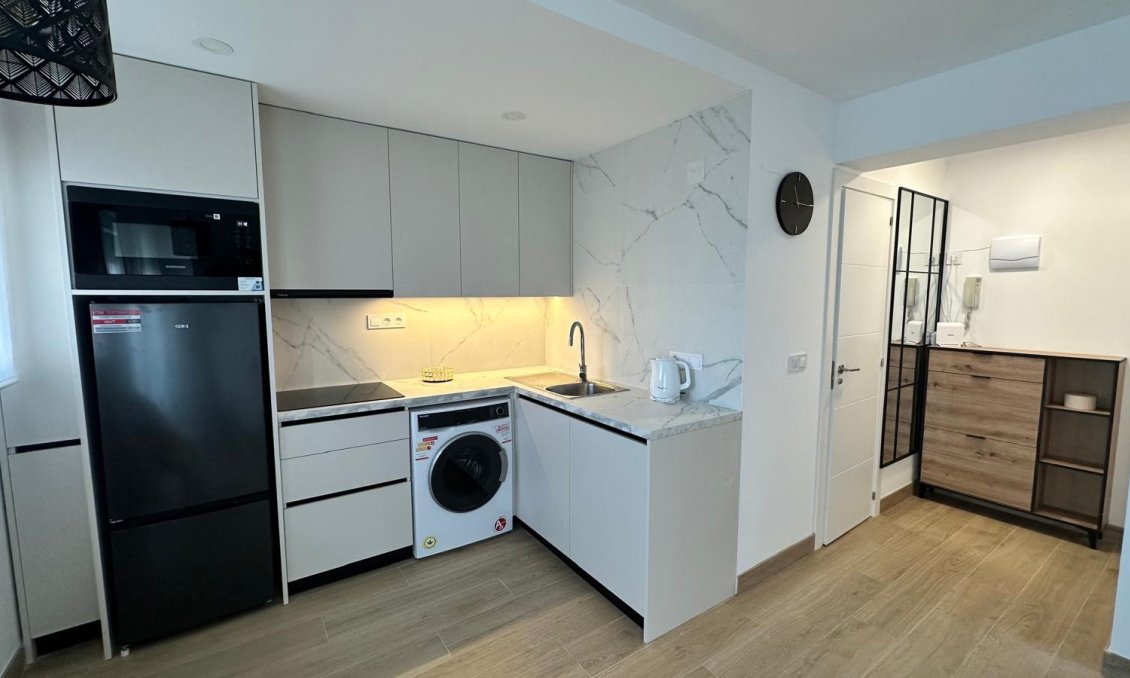 Használt Ingatlanok - Apartman -
Torrevieja - Costa Blanca