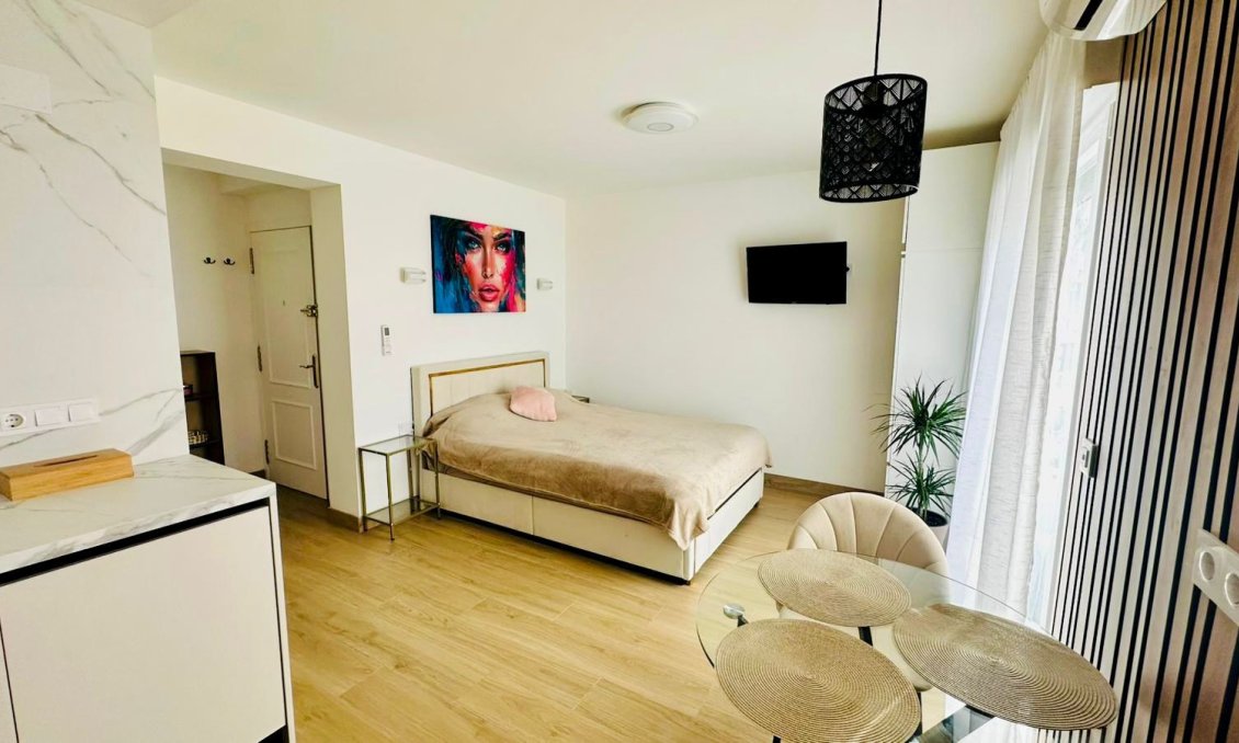 Használt Ingatlanok - Apartman -
Torrevieja - Costa Blanca