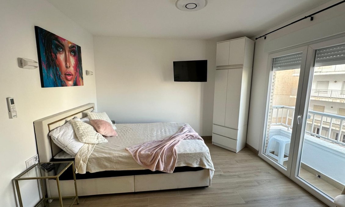 Használt Ingatlanok - Apartman -
Torrevieja - Costa Blanca