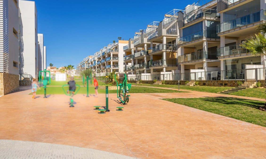 Segunda mano - Apartamento -
Orihuela Costa - Costa Blanca