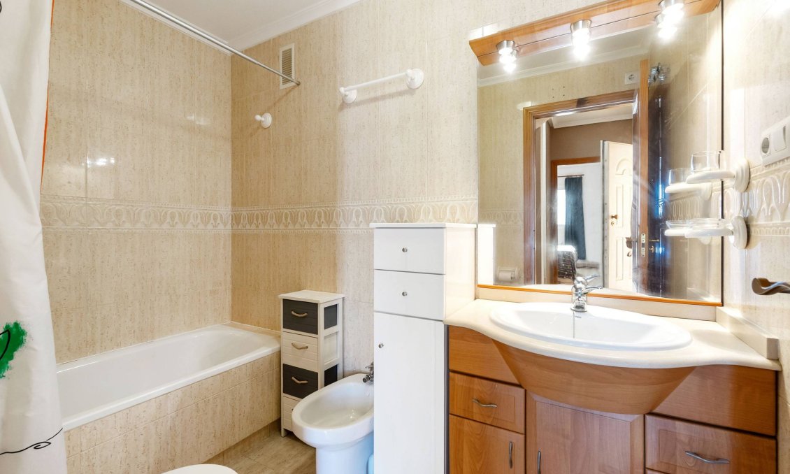 Revente - Duplex -
Orihuela Costa - Playa Flamenca