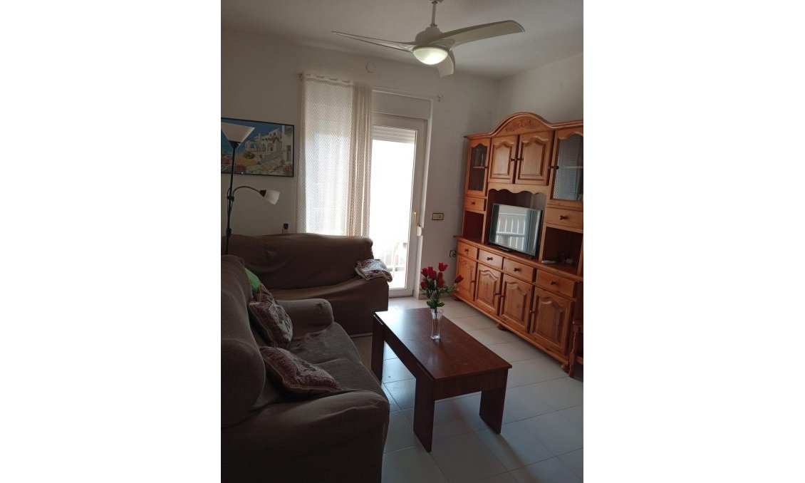 Revânzare - Apartament -
Torrevieja - Playa del Cura