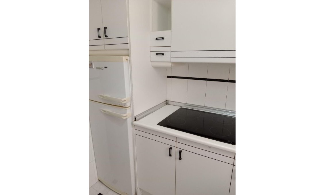 Revânzare - Apartament -
Torrevieja - Playa del Cura