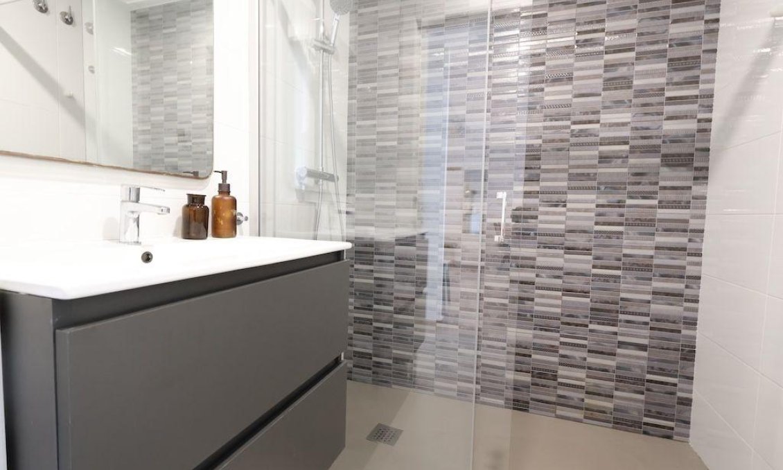 Resale - Bungalow -
Pilar de la Horadada - Costa Blanca