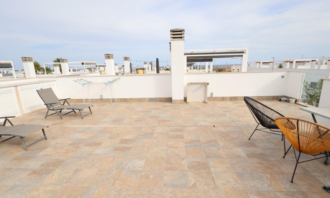 Resale - Bungalow -
Pilar de la Horadada - Costa Blanca
