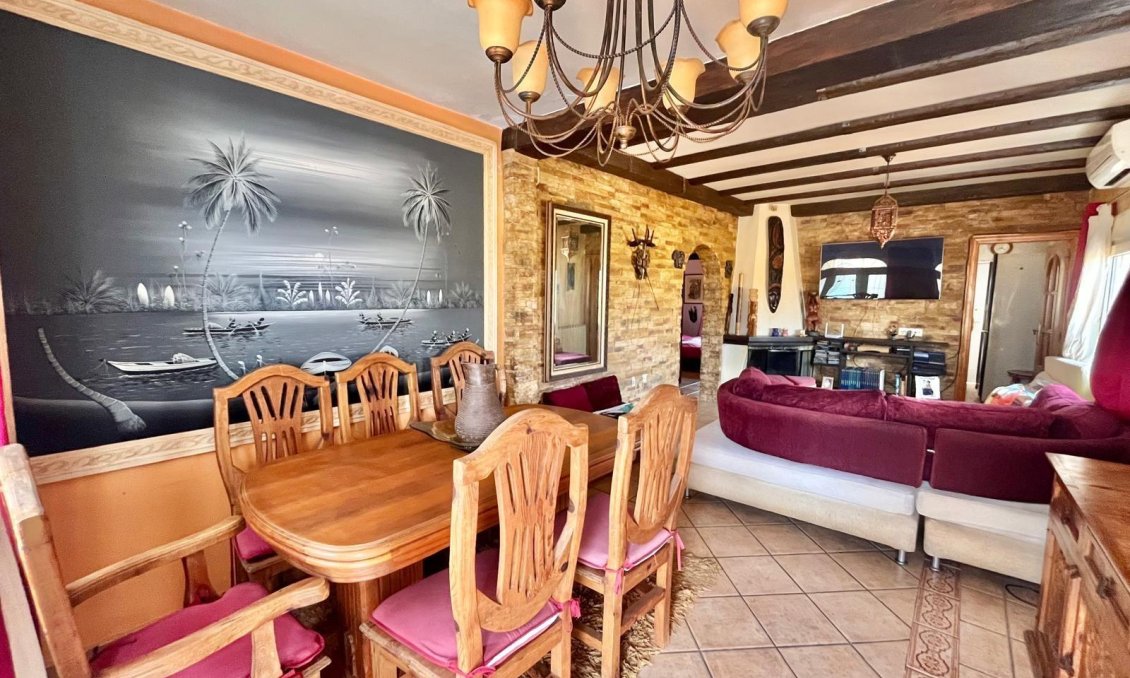 Resale - Villa -
Torrevieja - Los Balcones - Los Altos del Edén