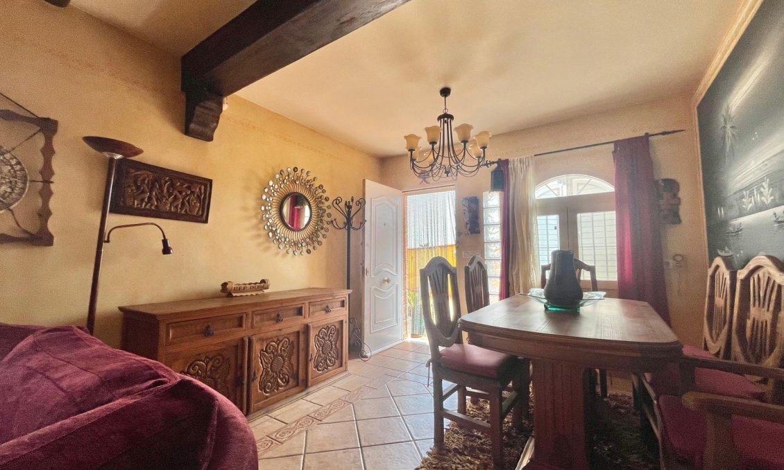 Resale - Villa -
Torrevieja - Los Balcones - Los Altos del Edén